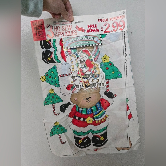 Vintage 1995 Daisy Kingdom Christmas fabric applique panels new + paper garland - Picture 1 of 8